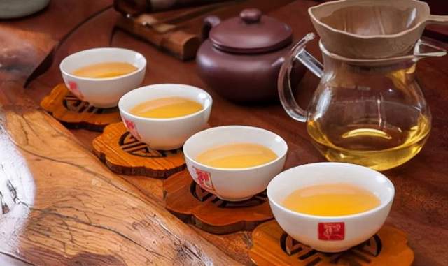 安吉白茶和福鼎白茶的区别